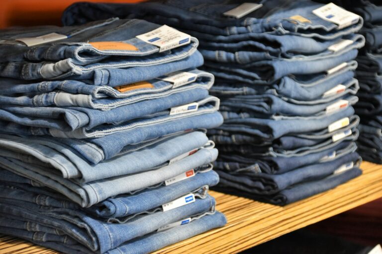 Sizes of Jeans (Level 1)