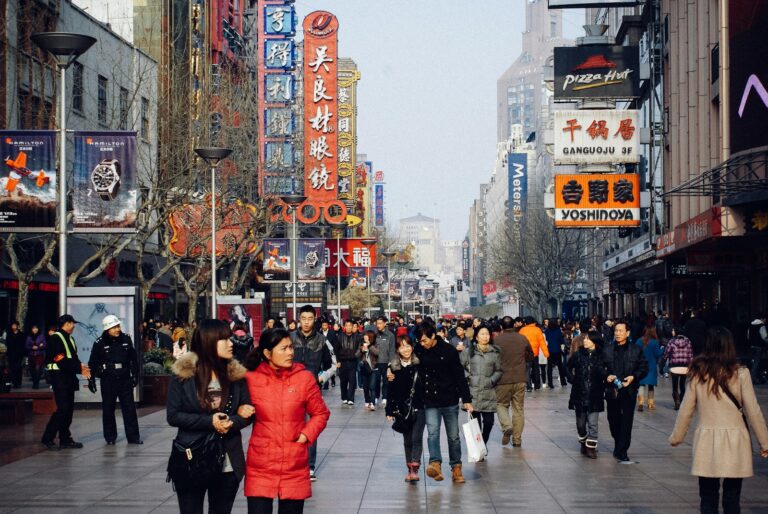 Exploring Shanghai-themed Quizzes on www.jobsearchenglish.com. Exploring Shanghai-themed Quizzes on www.jobsearchenglish.com.
