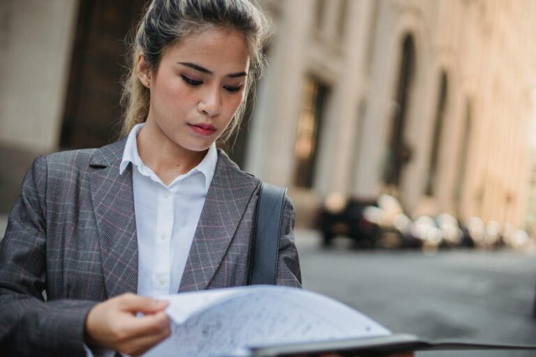 Looking for Work in Australia: Ana’s Story (Level 2)